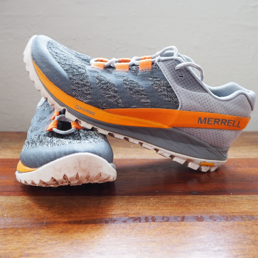 Women's Antora Merrell Size 6.5